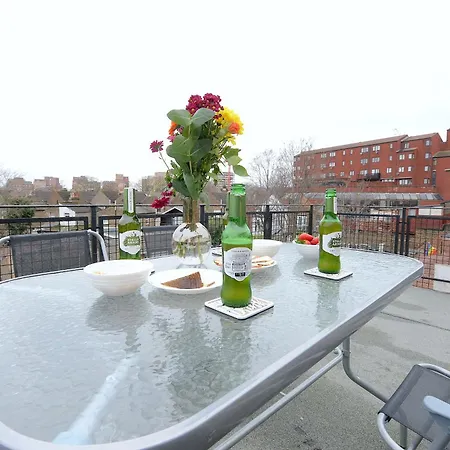 2 Bedroom Flat In Wood Green Piccadilly Line Londres Exterior foto